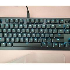 Razer Deathstalker V2 Pro TKL 紫軸キーボード(有線/無線)の画像