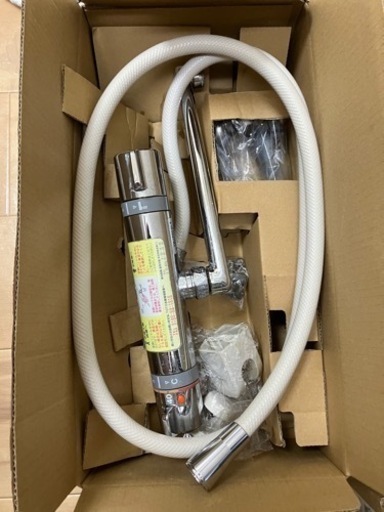 (お話し中返信不可)toto壁付サーモスタット混合水栓(シャワーヘッド無し)