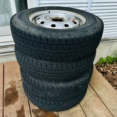 スタッドレスタイヤ 145/R12 冬用タイヤ 軽自動車にて使用