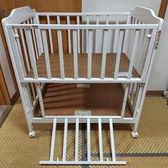 KATOJI　ベビーベッド（取引中です）の画像
