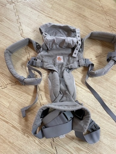 エルゴ　ベビー　オムニ360  グレー　人気モデル　抱っこひも