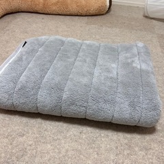 【お譲り決まりました】マイクロミンクファー敷きパッド ダブルサイズ