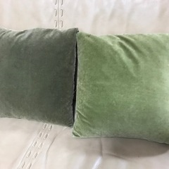 アンティークカバー／羽毛クッション×2の画像