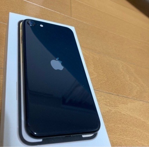 携帯アクセサリー iPhone SE3 128GB