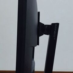 【美品・ピボット・高さ調整可】液晶モニタ（24型）・ASUS VP248QGLの画像
