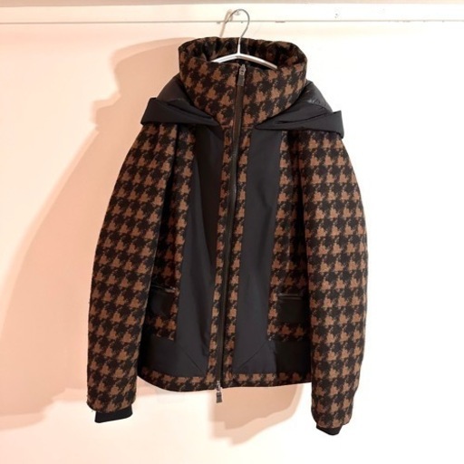 【herno】フード付きダウンコート