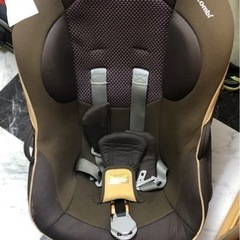 コンビ　Combi チャイルドシート
