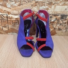 【DIANA】 サンダルの画像