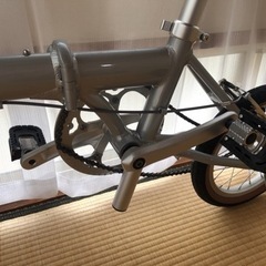 自転車 折りたたみ自転車の画像