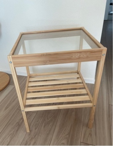 ikea ガラスサイドテーブル