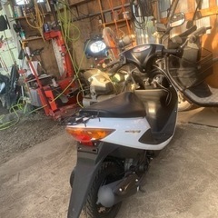 スズキV50 原付きスクーターの画像