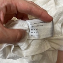 韓国で購入、韓国商品、Tシャツ、ロゴT、白Tシャツの画像