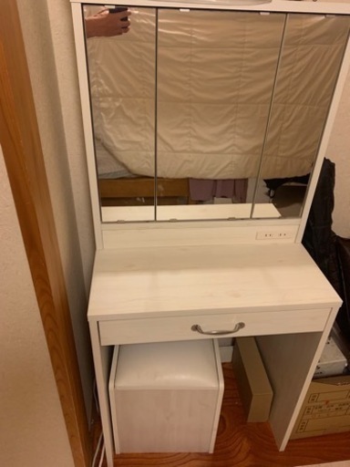 家具  化粧台\n