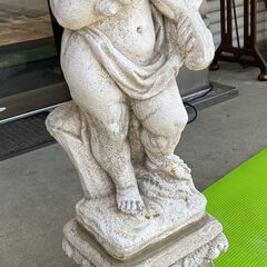 千葉直接引取　バイオリンを弾く子供 中世ヨーロッパ風 石膏像 置物 オブジェ ガーデンファニチャー デッサン像 アンティーク レトロの画像