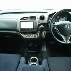 【ローン審査通過率95％！ローンお任せください！】ホンダ ストリーム 　Ｘ　ＨＤＤナビ　エディションの画像