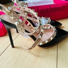 バレンティノ風‼️ヒール👠22.5㎝の画像