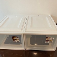 衣装用ケースの画像