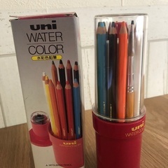 美品　水彩色鉛筆　ユニウォーターカラー