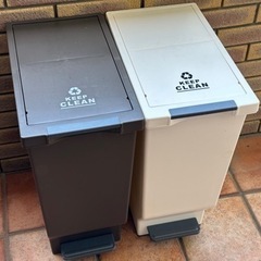 ゴミ箱の画像