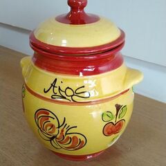 《譲渡終了》スペイン製　ガーリックポット