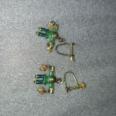 レトロ  花売りの人物　ビンテージ

イヤリング　アクセサリー　七宝焼