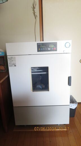 低温インキュベータ　FMU-133I 福島工業