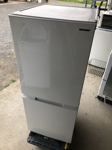 SHARP 2ドア冷蔵庫 SJ-D15G-W 2020年製　152L 耐熱100℃のトップテーブル　つけかえどっちもドア