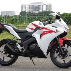 ホンダ☆CBR125R☆ JC50☆綺麗で乗りやすい車両です☆☆希少☆☆の画像