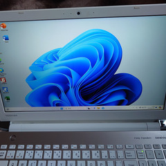 Core i7-8550U/SSD-1TB/メモリー8GB/office2019