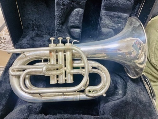 B♭管　マーチングバリトン