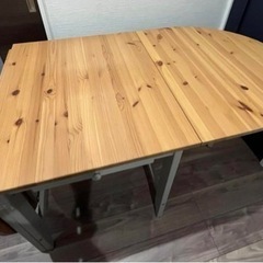 イケアIKEA ダイニングテーブル 延長 引き出し付きの画像