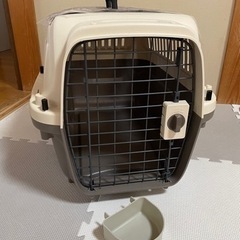 ペットキャリーの画像