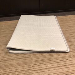 ▼値下げ▼【展示品・未使用品】ラグ 下敷き ラグパッド Lサイズ 参考価格9,990円 💳自社配送時🌟代引き可💳※現金、クレジット、スマホ決済対応※の画像