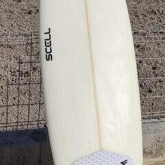○サーフボード ケース付き ショートボード 6'3　scell ３点セットの画像