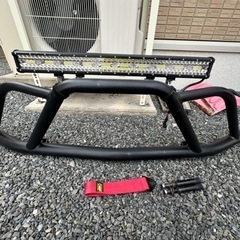 ハイエース バンパーガードの画像