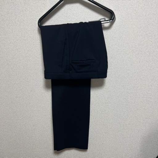 美品　AOKI  アオキ　Y6体型　濃紺無地