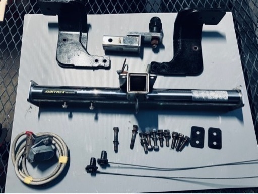 ランドクルーザー200用ヒッチメンバー