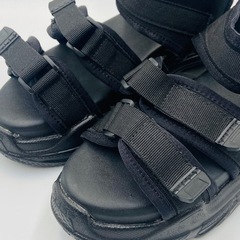 新品 靴 サンダルの画像