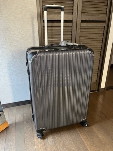 キャリーケース