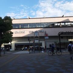 高槻市駅前でカラオケ！