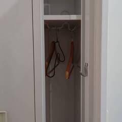 オフィスロッカー 4人用　鍵付きの画像