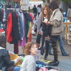 松本駅前花時計公園フリーマーケット - フリーマーケット