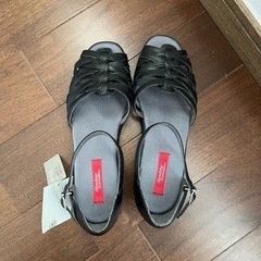 【新品未使用品】5990円の値札付き レディースサンダル Hawkins Travellersの画像