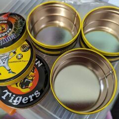 ☆阪神タイガース　２００３年優勝記念商品　空き缶　中古品　の画像