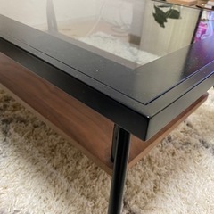 【取引中】ガラステーブル　家具 オフィス用家具 机の画像