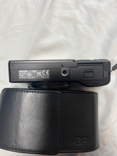 RICOH GRⅡ本体とケース