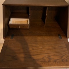 木製　収納棚の画像