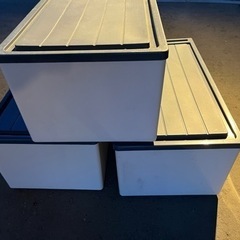 【取引完了】衣装ケース3個セット　押入れサイズ　物置で使用、砂埃つきの画像