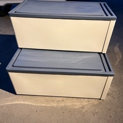 【取引完了】衣装ケース3個セット　押入れサイズ　物置で使用、砂埃つきの画像