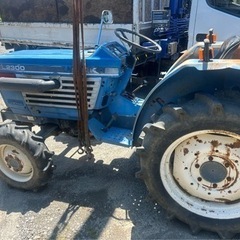イセキトラクターの画像